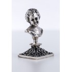Miniaturka, popiersie dziecka Putti na cokole, srebrne,  Włochy – sztuka świata