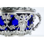 Cukiernica kryta Flamant & Fils, srebrna z wsadem kobaltowym Paryż - eklektyczna